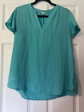 Maurices Teal Short-Sleeve Split V-Neck Blouse